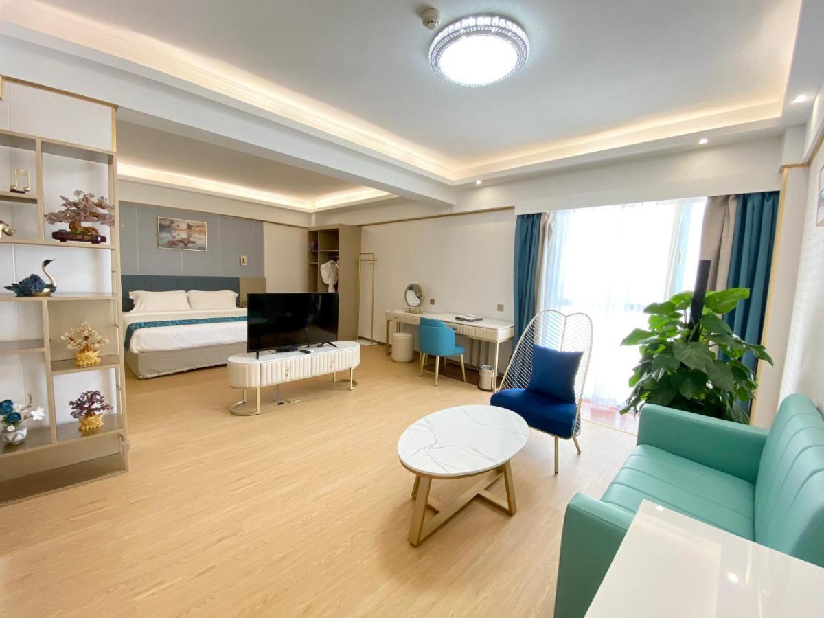 Wenhao Seaview Hotel Санья Екстер'єр фото