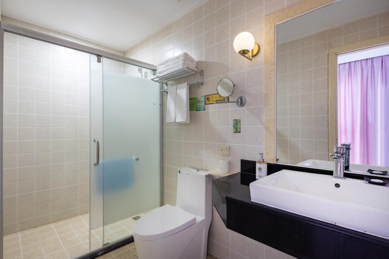 Wenhao Seaview Hotel Санья Екстер'єр фото